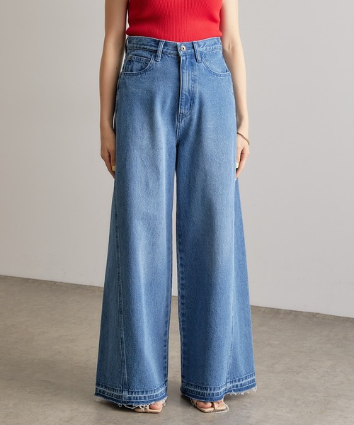 COLLAGE GALLARDAGALANTE（コラージュガリャルダガランテ）の「拘りのボリューム感/足長効果/スプレッドデニム/Q.anos/キュアノス（デニムパンツ・レディース・ブルー・0/1）」の20枚目の写真