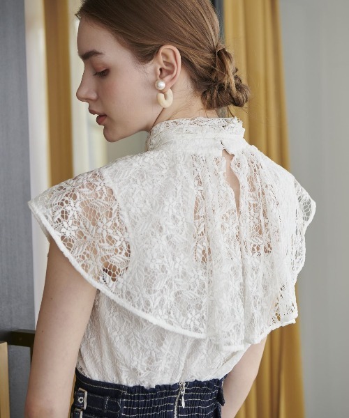 AND COUTURE（アンドクチュール）の「総レースフリルブラウス（シャツ/ブラウス・レディース・ブラック/ベージュ/オフホワイト/サックスブルー・MEDIUM）」の20枚目の写真