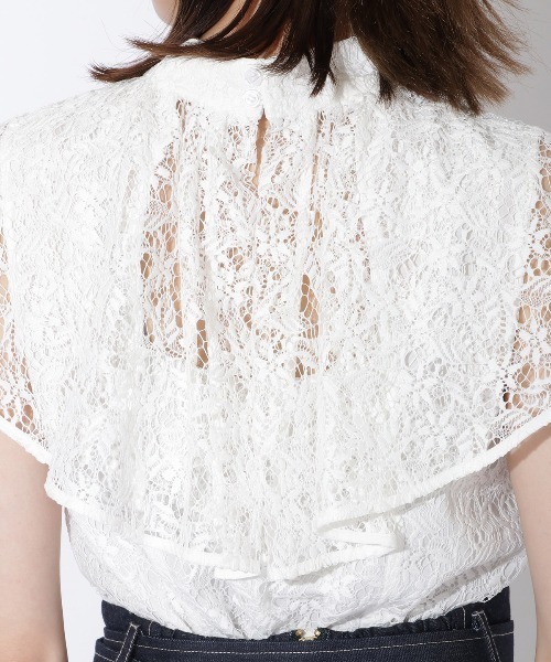 AND COUTURE（アンドクチュール）の「総レースフリルブラウス（シャツ/ブラウス・レディース・ブラック/ベージュ/オフホワイト/サックスブルー・MEDIUM）」の13枚目の写真