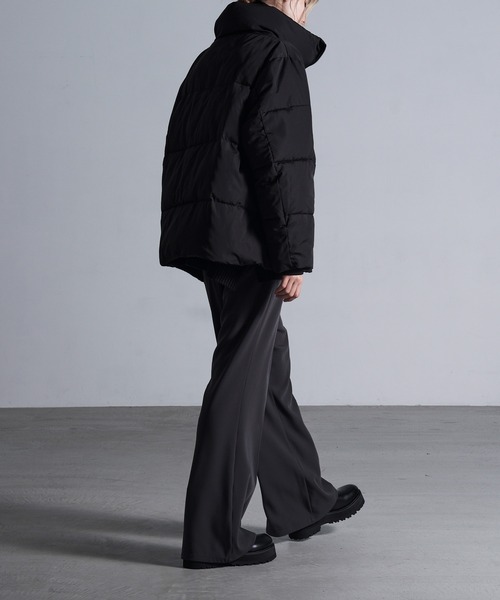 Loose/ルース（ルース）の「オーバーショート ダブルジップ ハイネック中綿ジャケット（ダウンジャケット/コート・メンズ・ブラック/アッシュグレー/グレイッシュブルー・S/M/L/XS）」の6枚目の写真