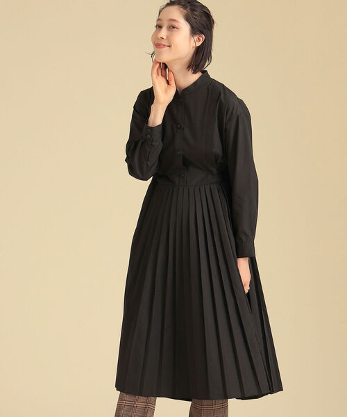 Ray BEAMS（レイビームス）の「Ray BEAMS / プリーツ キリカエ バンドカラー ワンピース（ワンピース・レディース・ブラック/ベージュ/ライトブルー・ONE SIZE）」の17枚目の写真