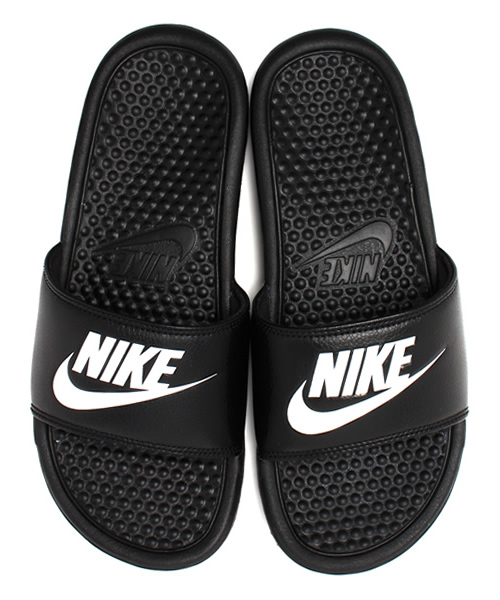 BEAMS BOY(ビームスボーイ)の「NIKE / ベナッシ JDI(サンダル・レディース・ブラック/ネイビー・23/24/25)」の2枚目の写真