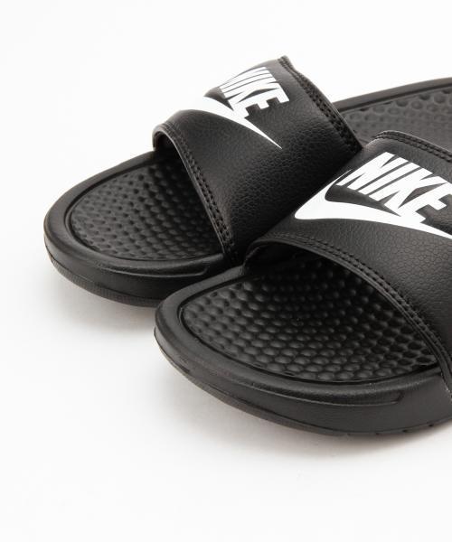 BEAMS BOY(ビームスボーイ)の「NIKE / ベナッシ JDI(サンダル・レディース・ブラック/ネイビー・23/24/25)」の10枚目の写真