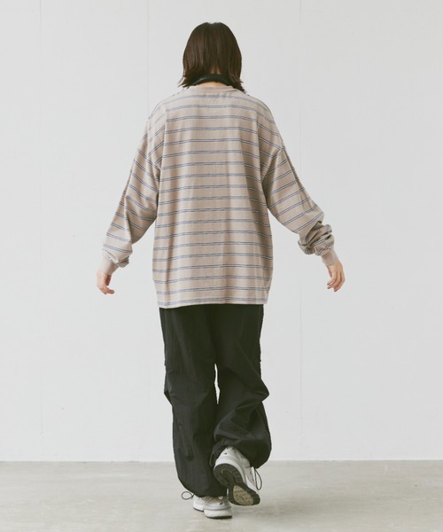 flaner(フラネ)の「Loose mulch border long tee/ルーズマルチボーダーロンT(Tシャツ/カットソー・レディース・ホワイト/ベージュ・MEDIUM/LARGE)」の8枚目の写真