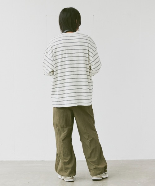 flaner(フラネ)の「Loose mulch border long tee/ルーズマルチボーダーロンT(Tシャツ/カットソー・レディース・ホワイト/ベージュ・MEDIUM/LARGE)」の22枚目の写真