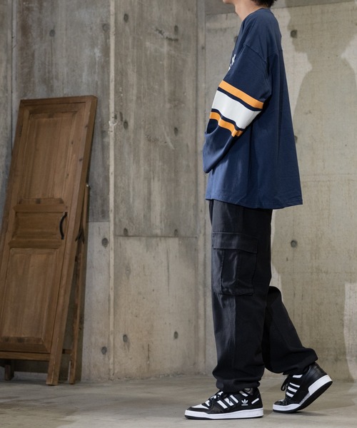 JOHN'S CLOSET（ジョンズクローゼット）の「【13】カレッジロゴ フットボールTシャツ（Tシャツ/カットソー・メンズ・ホワイト/アッシュグレー/ネイビー/グリーン/マスタード・MEDIUM/LARGE）」の12枚目の写真