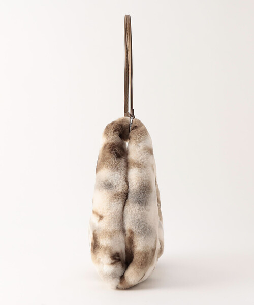 COMME CA ISM（コムサイズム）の「２ｗａｙ　フェイクファーバッグ（トートバッグ・レディース・ベージュ/グレー・FREE）」の15枚目の写真