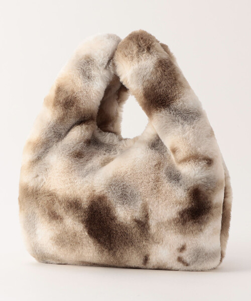 COMME CA ISM（コムサイズム）の「２ｗａｙ　フェイクファーバッグ（トートバッグ・レディース・ベージュ/グレー・FREE）」の17枚目の写真