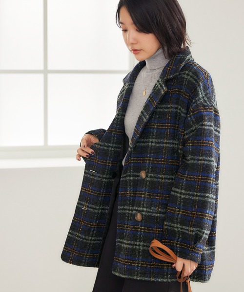 BELLUNA PLUS（ベルーナ）の「ブークレーチェック柄ミドル丈コート