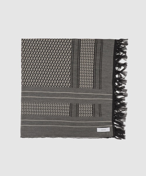 FACETASM（ファセッタズム）の「Knit Shawl（ストール/ショール・メンズ・グリーン系その他/ブルー系その他/ブラック系その他・00）」の3枚目の写真