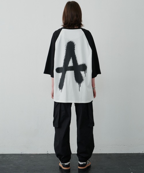 AIVER（アイバー）の「AIVER　AラグランハーフスリーブTEE（Tシャツ/カットソー・メンズ・ブラック/ホワイト×ブラック/ピンク・LARGE/SMALL/MEDIUM）」の11枚目の写真