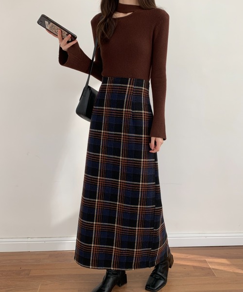 ECLIN（エクラン）の「バックスリットチェック柄ロングスカート（スカート・レディース・チャコールグレー/ベージュ/ネイビー・S/M）」の12枚目の写真
