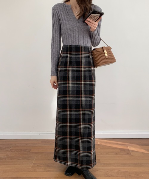 ECLIN（エクラン）の「バックスリットチェック柄ロングスカート（スカート・レディース・チャコールグレー/ベージュ/ネイビー・S/M）」の21枚目の写真