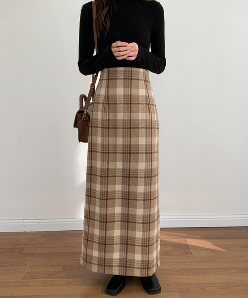 ECLIN（エクラン）の「バックスリットチェック柄ロングスカート（スカート・レディース・チャコールグレー/ベージュ/ネイビー・S/M）」の22枚目の写真