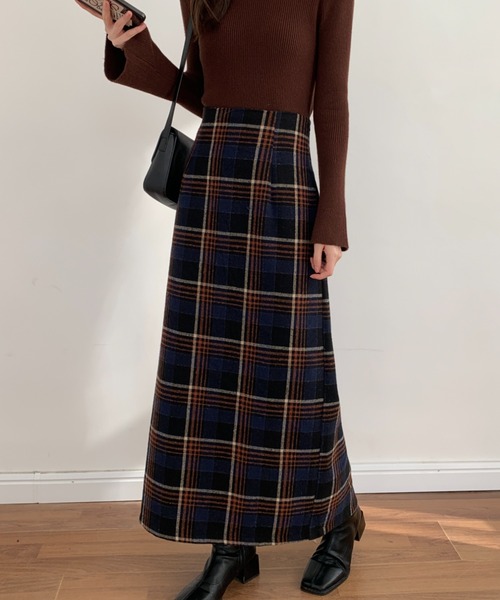 ECLIN（エクラン）の「バックスリットチェック柄ロングスカート（スカート・レディース・チャコールグレー/ベージュ/ネイビー・S/M）」の9枚目の写真