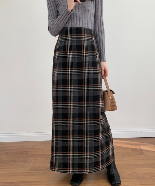ECLIN（エクラン）の「バックスリットチェック柄ロングスカート（スカート・レディース・チャコールグレー/ベージュ/ネイビー・S/M）」の13枚目の写真