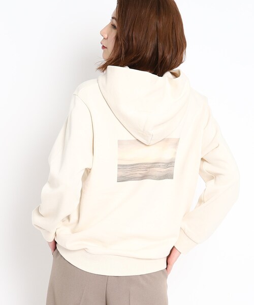 【セール】【WORLD for the World】フォト&メッセージプリント裏毛プルパーカー（パーカー）｜COUP DE CHANCE（クードシャンス）