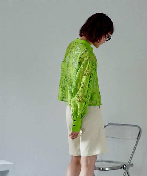 miette（ミエット）の「ﾊﾟｯﾁﾜｰｸﾚｰｽｼｮｰﾄｼｬﾂ（シャツ/ブラウス）」 - WEAR