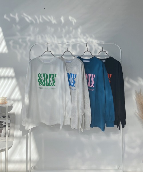 AS KNOW AS plus(アズノゥアズプラス)の「○WAVEロゴ 発泡プリントロンT(Tシャツ/カットソー・レディース・ダークブルー/ブラック/オートミール/オフホワイト・FREE)」の15枚目の写真