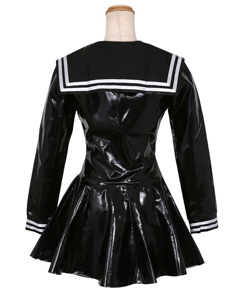 Tika(ティカ)の「エナメルレザーミニセーラー服コスプレ衣装2点セット(コスチューム/パーティーグッズ・レディース・ホワイト/ブラック/レッド・M)」の9枚目の写真