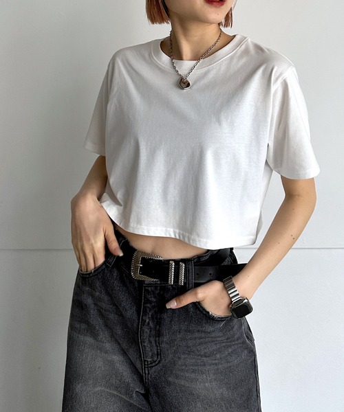 PAGEBOY（ページボーイ）の「WEB限定アイテム / ショートTシャツ（Tシャツ/カットソー・レディース・ブラック/オフホワイト/ブルー/グリーン/オレンジ・FREE）」の2枚目の写真