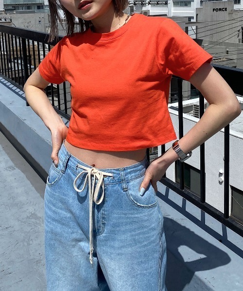 PAGEBOY（ページボーイ）の「WEB限定アイテム / ショートTシャツ（Tシャツ/カットソー・レディース・ブラック/オフホワイト/ブルー/グリーン/オレンジ・FREE）」の5枚目の写真