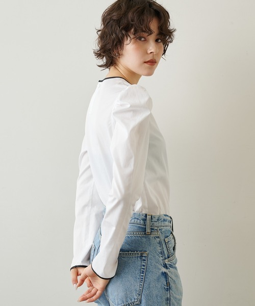 Whim Gazette（ウィムガゼット）の「パフスリーブプルオーバー（シャツ