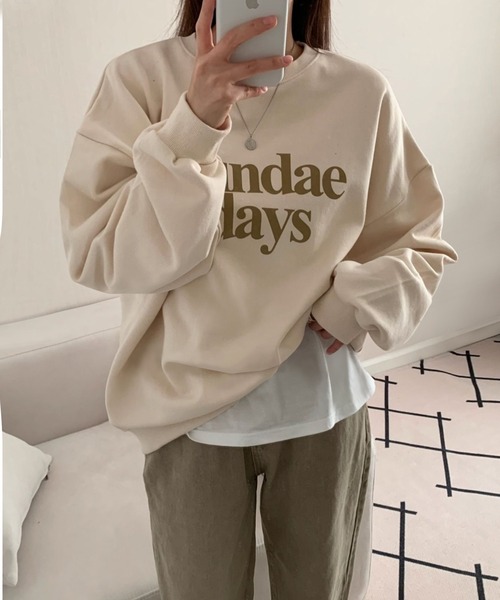 fd style(エフディ スタイル)の「サンデールーズレタリングトレーナー(Tシャツ/カットソー・レディース・DK.GRY/Cream・FREE)」の3枚目の写真