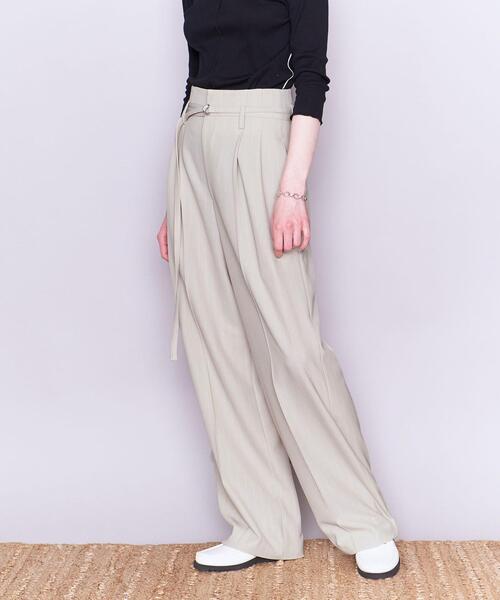 AEWEN MATOPH(イウエン マトフ)の「<AEWEN MATOPH>ストライプ ベルテッド ハイウエストパンツ(スラックス・レディース・ベージュ・34/38/36)」の3枚目の写真