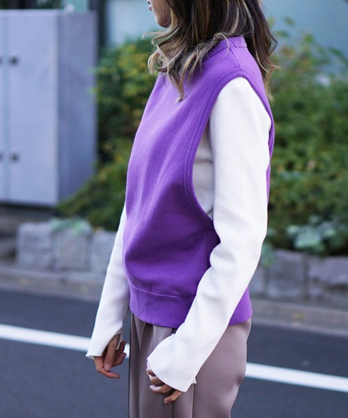 FilMelange（フィルメランジェ）の「FilMelange / フィルメランジェ CAILIN  スウェットベスト（ベスト・レディース・パープル・1）」の3枚目の写真