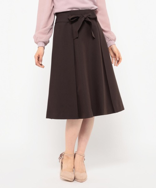MISCH MASCH（ミッシュマッシュ）の「共ベルト付きフレアスカート（スカート・レディース・ブラウン/ピンク/ネイビー・MEDIUM/SMALL）」の2枚目の写真