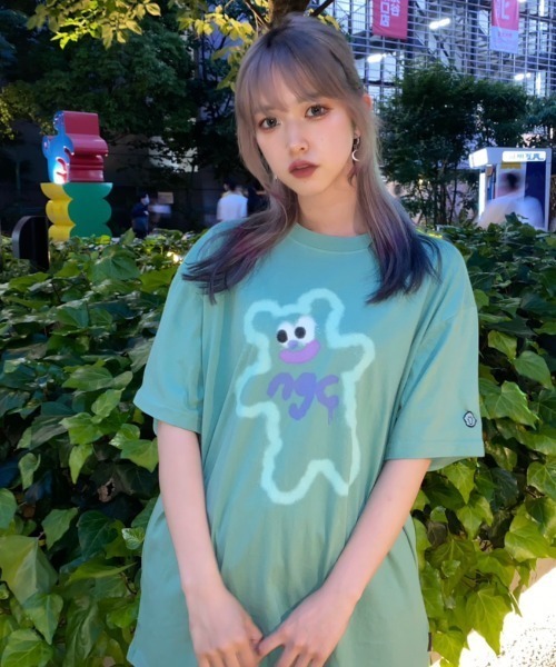 NICE GHOST CLUB(ナイスゴーストクラブ)の「A'GEM/9 × .kom『NICE GHOST CLUB/ナイスゴーストクラブ』SPRAY PRINT TEE/スプレープリントティーシャツ 半袖カットソー(Tシャツ/カットソー・レディース・ブラック/ホワイト/ピンク/グリーン・M/L)」の4枚目の写真