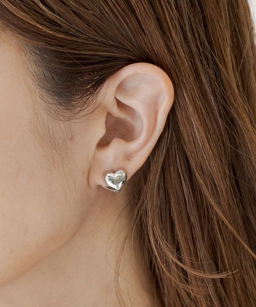 URBAN RESEARCH Sonny Label（アーバンリサーチサニーレーベル）の「ハートキャッチハートピアス（ピアス（両耳用）・レディース・ゴールド/シルバー・ONE）」の2枚目の写真