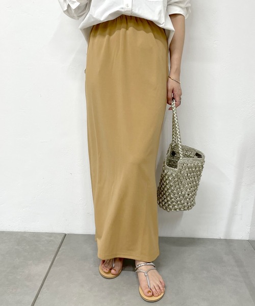 SHENERY（シーナリー）の「カットジョーゼットタイトスカート（スカート・レディース・オフホワイト/ブラック/ベージュ・36/38）」の4枚目の写真