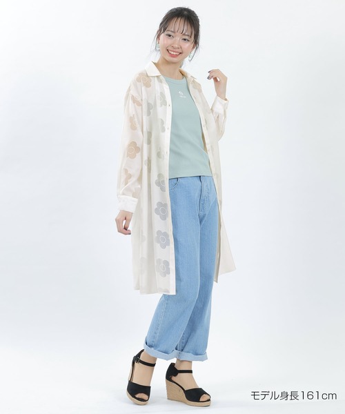 MARY QUANT（マリークワント）の「総柄デイジーシアー ブラウス 