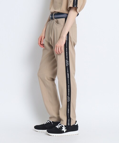 adabat(アダバット)の「【股下76cm】サイドテープデザイン ストレッチパンツ(その他パンツ・メンズ・ナチュラル/カーキ/ダークネイビー・46/48/50)」の2枚目の写真