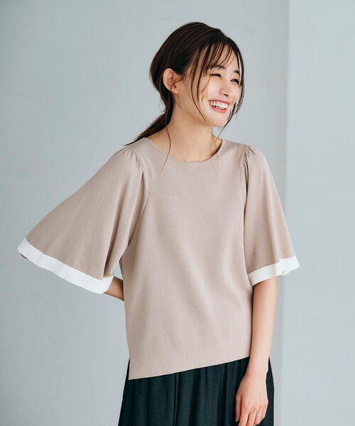 grove(グローブ)の「◆華やかでお手入れ簡単!やわらかドライタッチ フレア袖ニット(ニット/セーター・レディース・アイボリー系4/ブラック系4/ダークグリーン系4/ベージュ系その他7・02/03/04/05/01)」の1枚目の写真