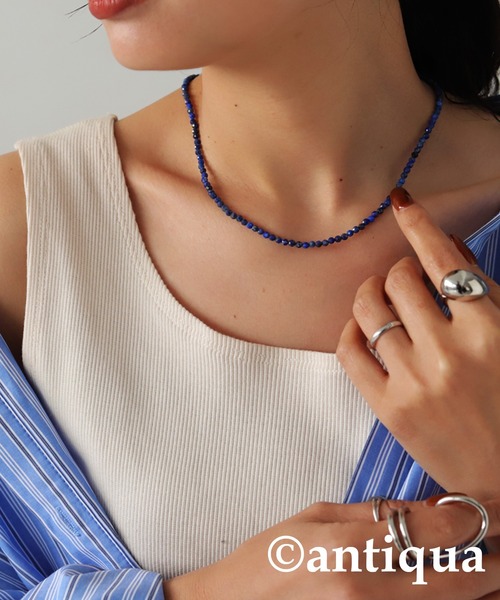antiqua（アンティカ）の「カラーストーンネックレス（ネックレス・レディース・ブルー/ブラック・FREE）」の6枚目の写真