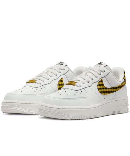 NIKE(ナイキ)の「ナイキ エア フォース 1 '07 ウィメンズシューズ / Nike Air Force 1 '07Women's Shoes<22-29cm 展開>(スニーカー・レディース・ホワイト/ホワイト系その他2/アイボリー・25/28.5/23/22/25.5/26/22.5/29/26.5/27.5/24.5/28/27/24/23.5)」の8枚目の写真