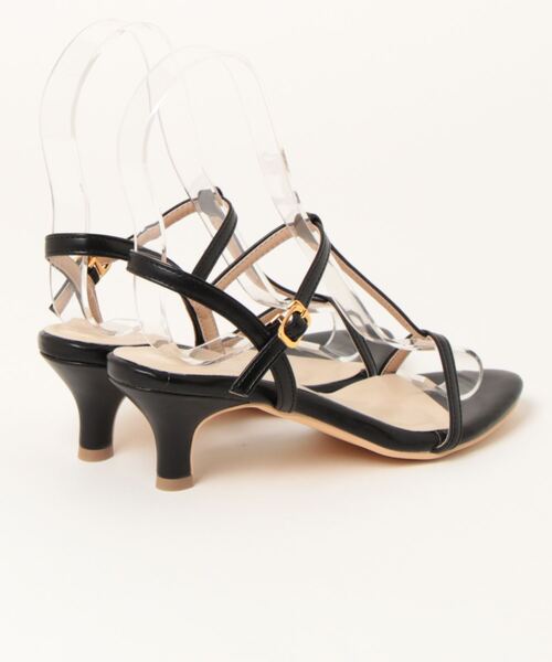 KOBE LETTUCE（コウベレタス）の「ラウンドトゥＴストラップサンダル（サンダル・レディース・ゴールド/ブラック/オフホワイト・L/S/M/LL）」の4枚目の写真