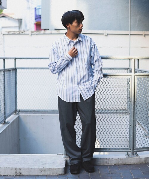 B:MING by BEAMS(ビーミングバイビームス)の「B:MING by BEAMS / ストライプ レギュラーカラー シャツ(シャツ/ブラウス・メンズ・オフホワイト/ブルー・LARGE/SMALL/MEDIUM/X-LARGE)」の4枚目の写真