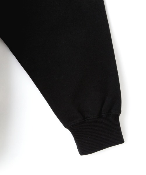 WHITELAND（ホワイトランド）の「【WEB&DEPOT限定】WHITELAND/ホワイトランド/SILICON TAG CREWNECK SWEATSHIRTS（スウェット・レディース・ホワイト/ブラック/グレー/カーキ・L/M）」の14枚目の写真