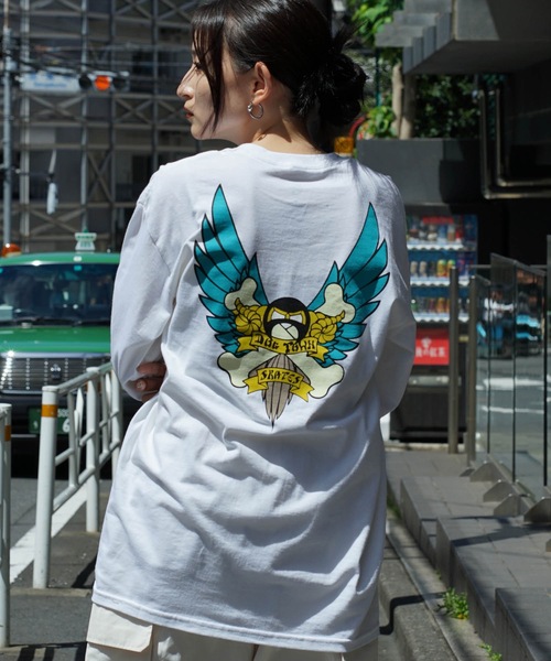 DOGTOWN（ドッグタウン）の「CROSS BONES L/S T-SHIRTS/DOGTOWN(ドッグタウン)長袖バックプリントロンT（Tシャツ/カットソー・メンズ・ホワイト×ブルー/ブラック×ブルー・MEDIUM/LARGE/X-LARGE）」の7枚目の写真