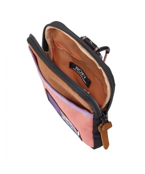 ROXY(ロキシー)の「ADVENTURE NECKPOUCH/ロキシーアウトドアカラーリング撥水ネックポーチ(ショルダーバッグ・レディース・オレンジ/パープル/ブラック・FREE)」の9枚目の写真