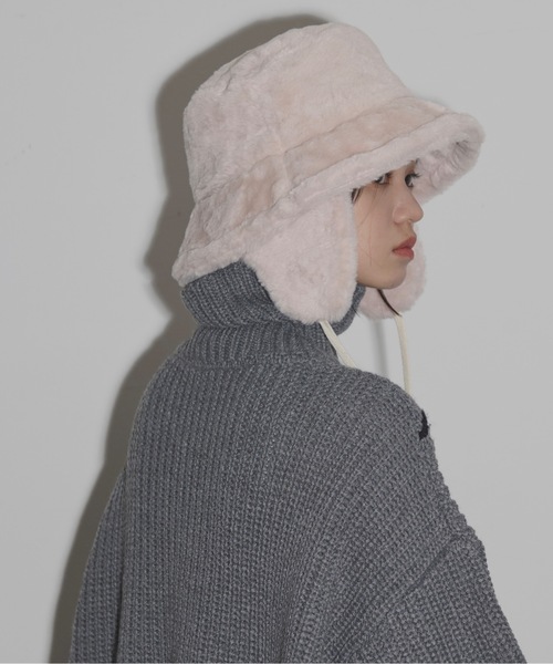 THE YOn(ザヨン)の「イヤーマフエコファーバケットハット(ハット・レディース・ベージュ/ブラック/アイボリー・FREE)」の7枚目の写真