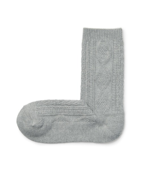 無印良品（ムジルシリョウヒン）の「足なり直角　履き口やわらか　柄編み　靴下（婦人）（ソックス/靴下・レディース・アイボリー/チャコールグレー/グレー/ブラック/オフホワイト/スモークピンク/アクア/レンガ/ブラウン系3/ブラウン・21-23cm/23-25cm）」の6枚目の写真