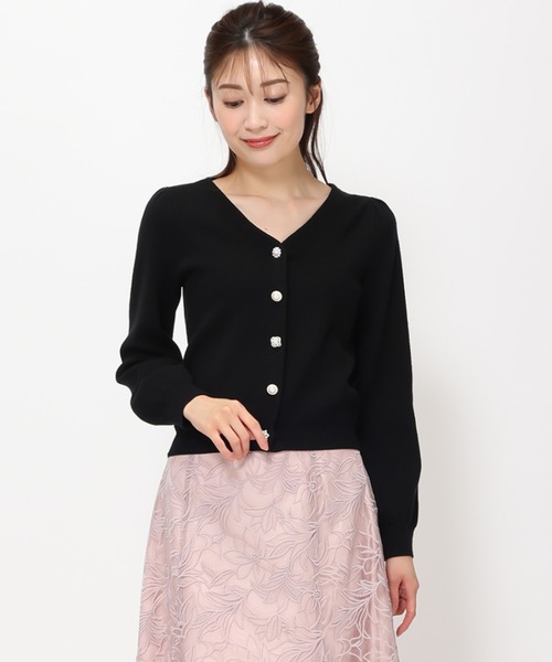 MISCH MASCH(ミッシュマッシュ)の「Vネック総針ビジューカーディガン/MM348402(カーディガン/ボレロ・レディース・ホワイト/ライトグリーン/ブラック/ベージュ/パープル・フリ-)」の10枚目の写真