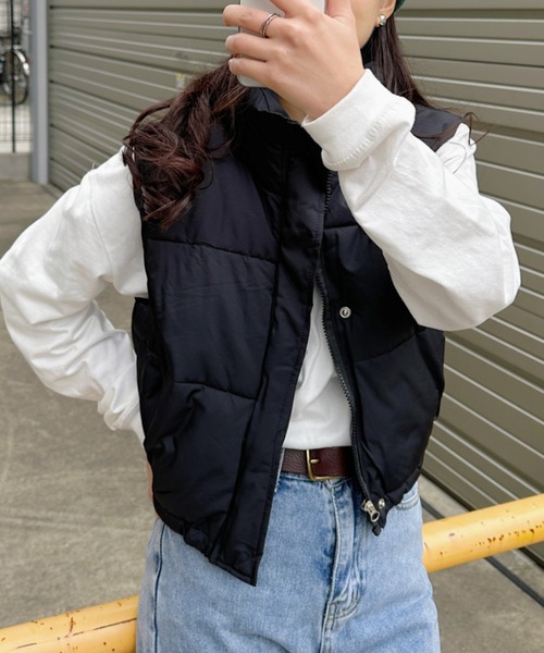 CLEA（クレア）の「コンパクトショート丈ダウンベスト（ダウンベスト・レディース・ブラック/アイボリー/ベージュ/ブラウン・FREE）」の20枚目の写真