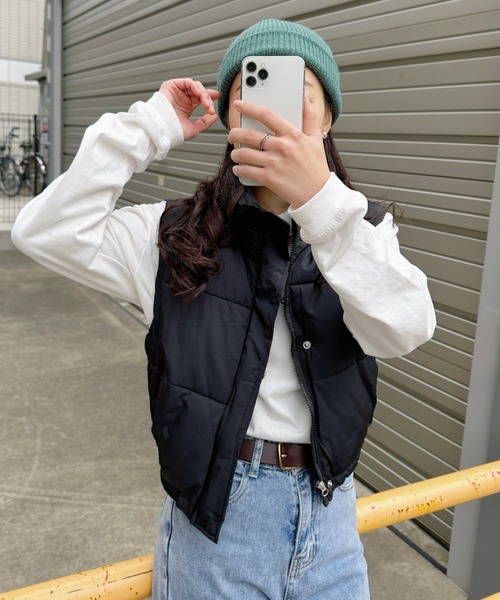 CLEA（クレア）の「コンパクトショート丈ダウンベスト（ダウンベスト・レディース・ブラック/アイボリー/ベージュ/ブラウン・FREE）」の21枚目の写真