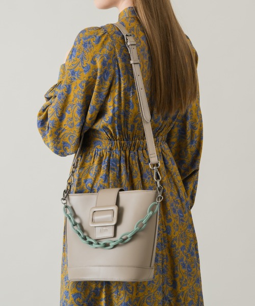 idem(イデム)の「bucket chain bag/チェーン付ショルダーバッグ(ショルダーバッグ・レディース・グレイッシュベージュ/アイボリー/ブラック・FREE)」の13枚目の写真